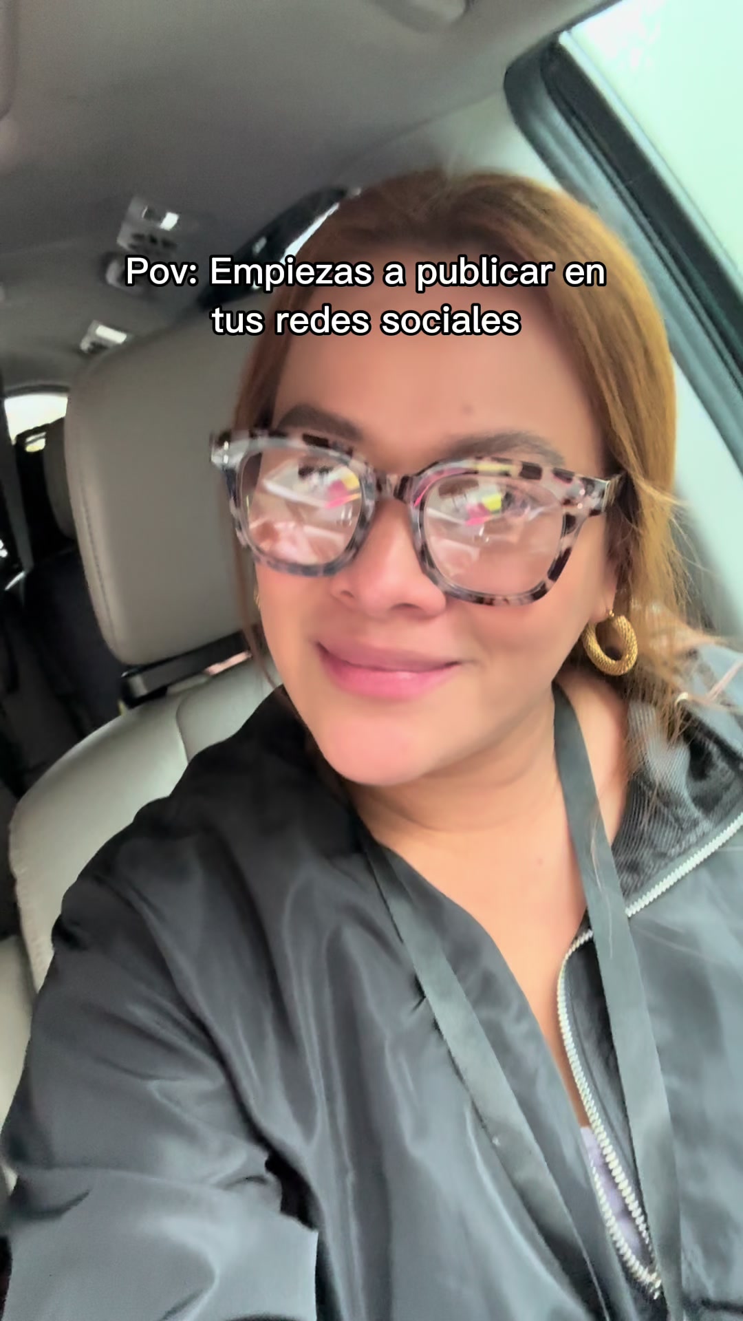 @Román