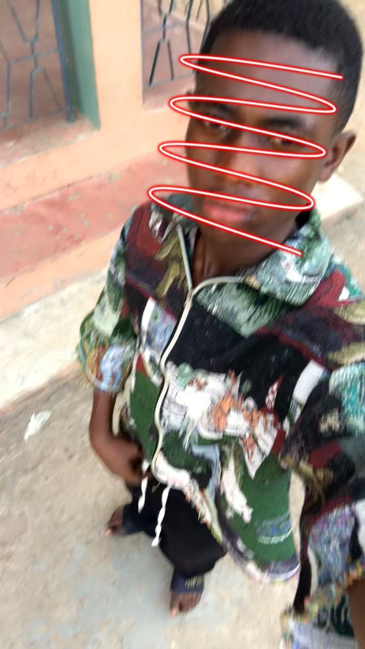 @Estevao
