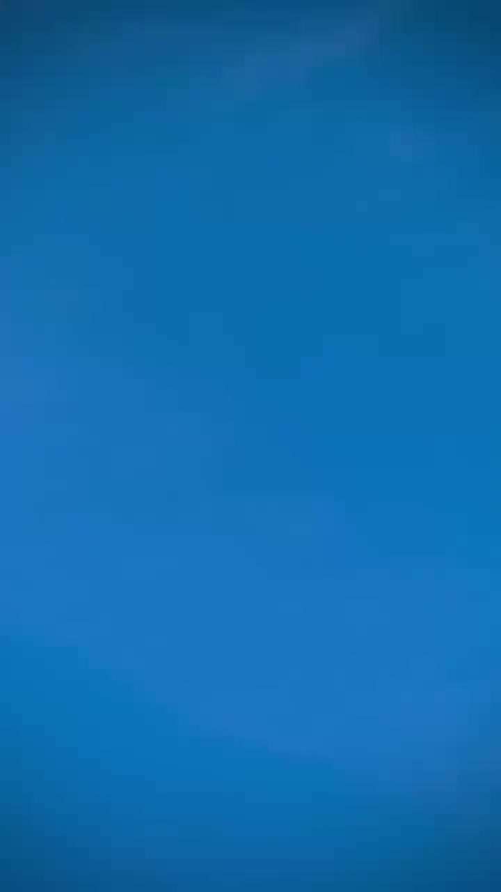 @✈️