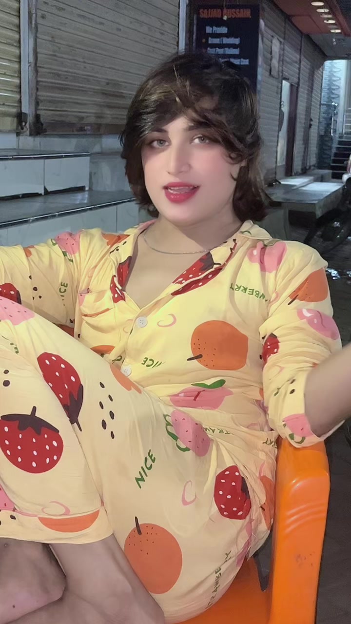 @Vickykarachi123