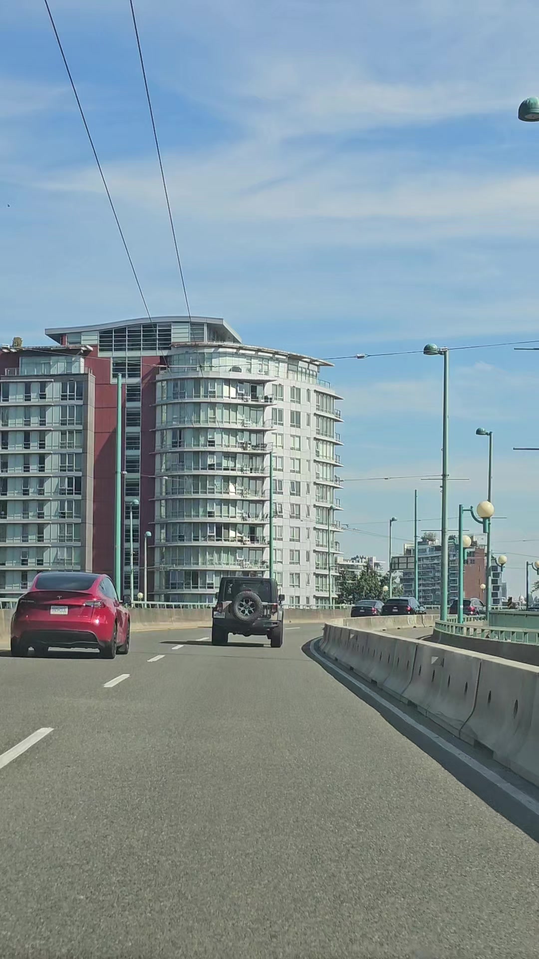 @Vancouver 🇨🇦
