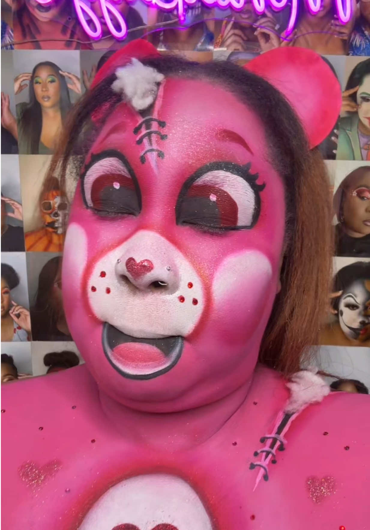 @Moniakayy
