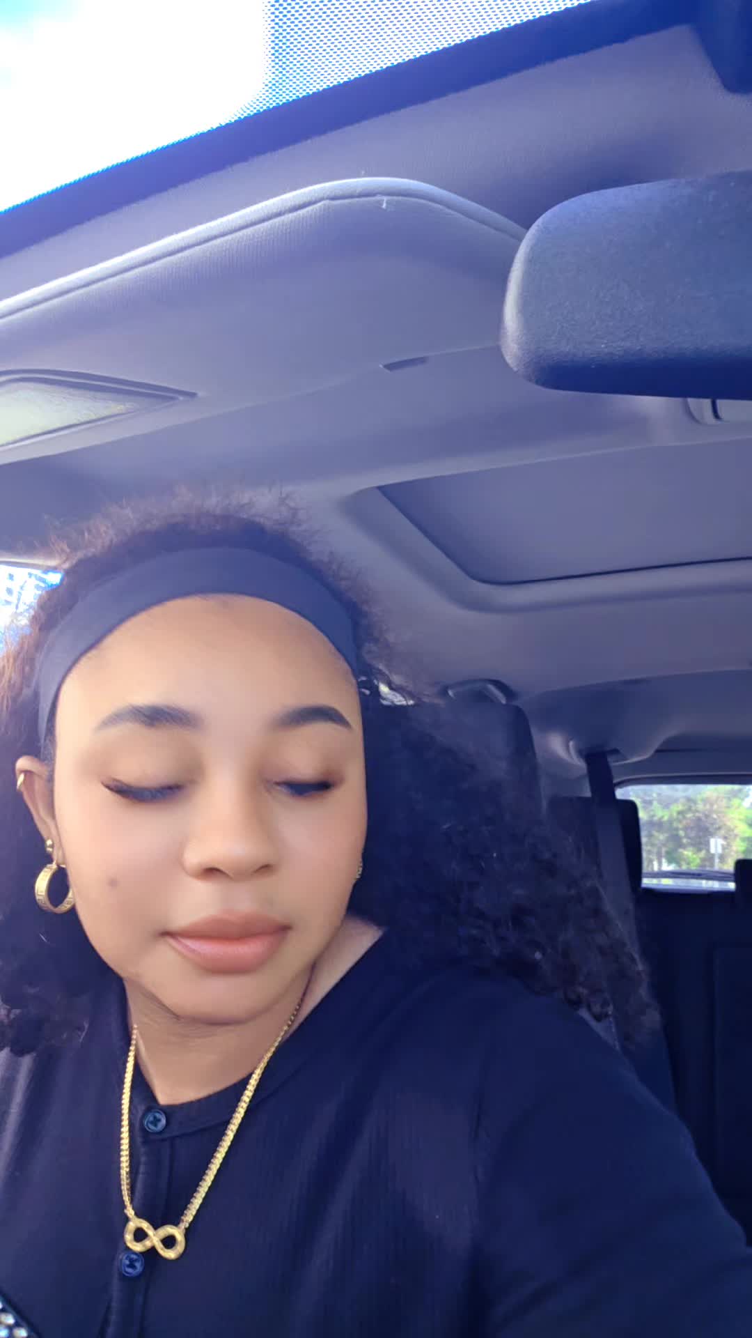 @Diana.