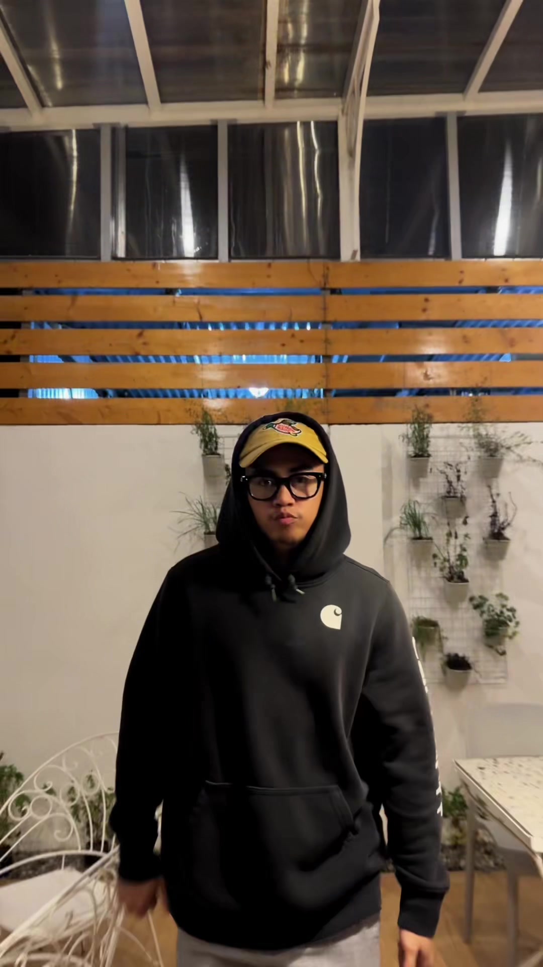 @Kat