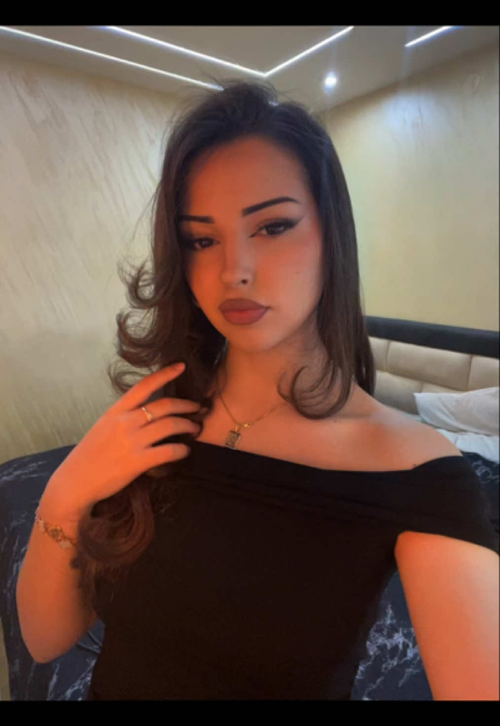 @𝐜𝐥𝐬 𝐬𝐨𝐧𝐣𝐚
