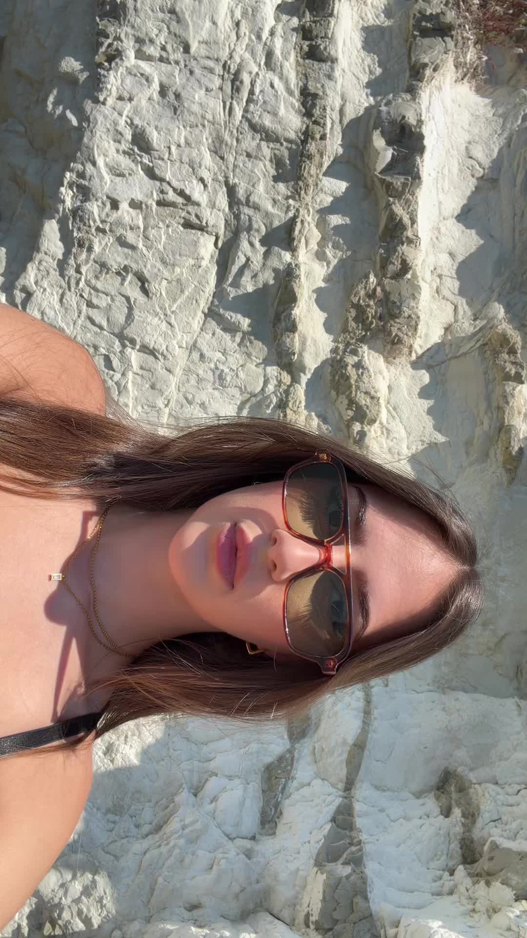 @leni_pntr