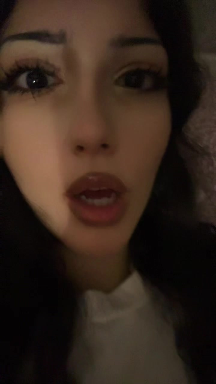 @✱