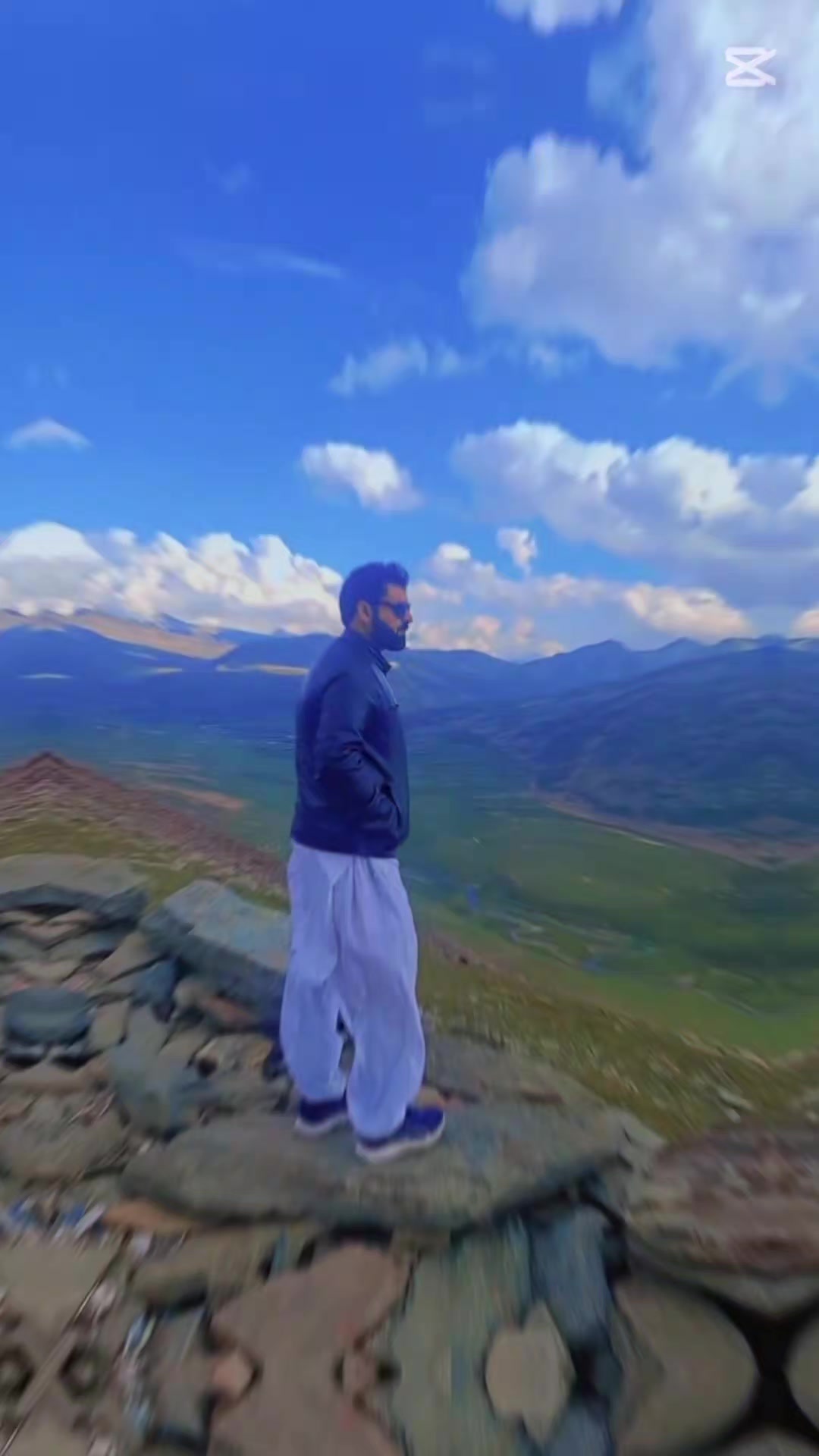 @۔M.اقبال یوسفزئی