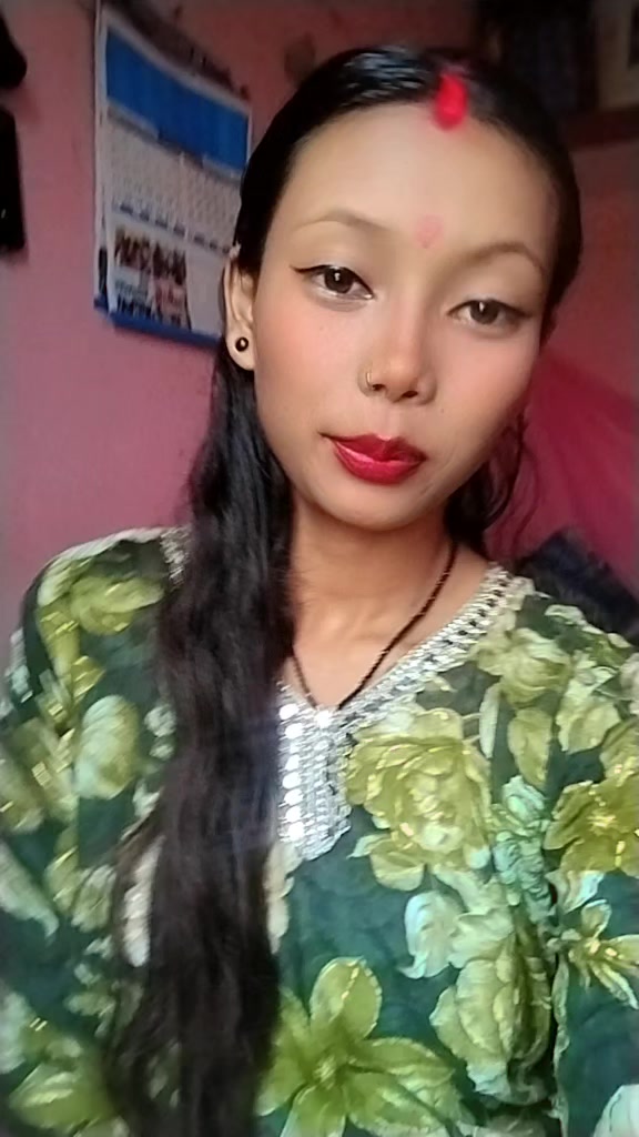 @Soniya👻🥰
