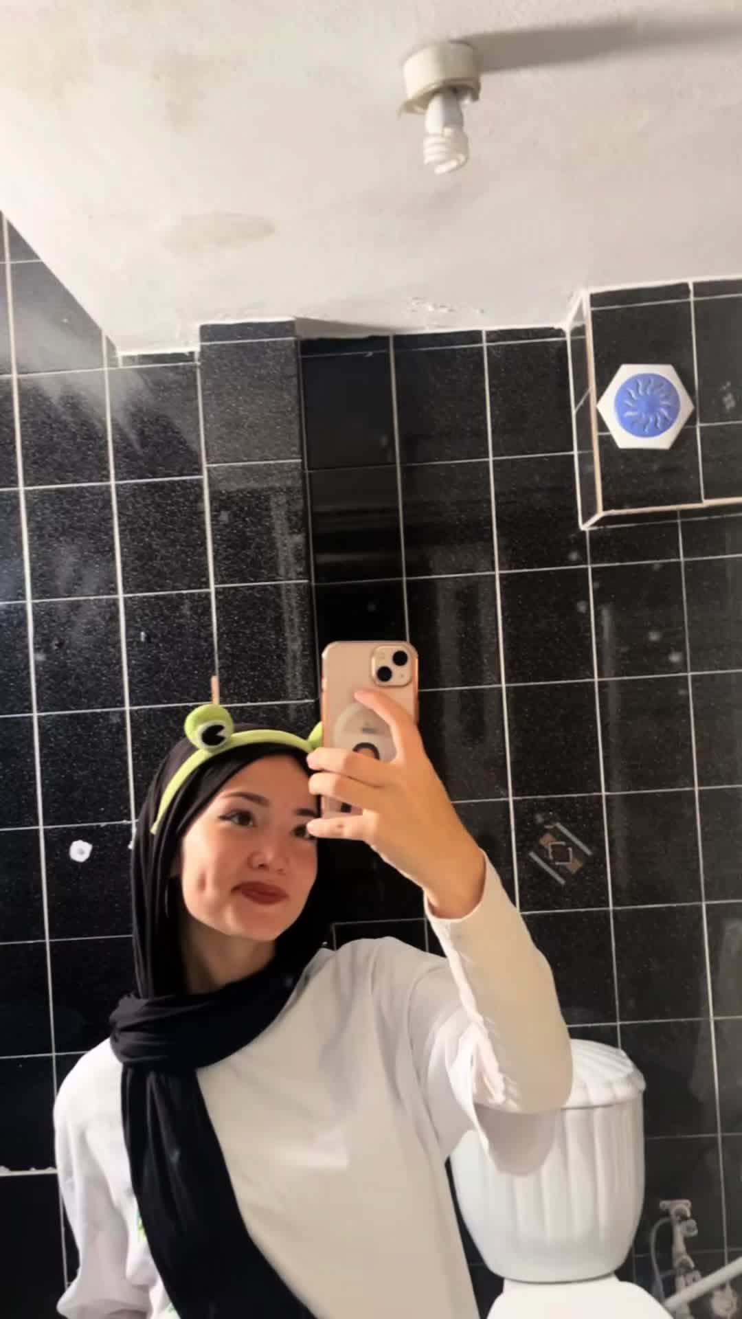 @busraaa9