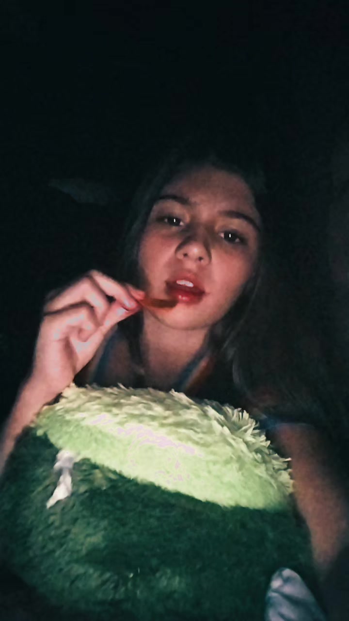 @Emi fan de nayana🍒🍒