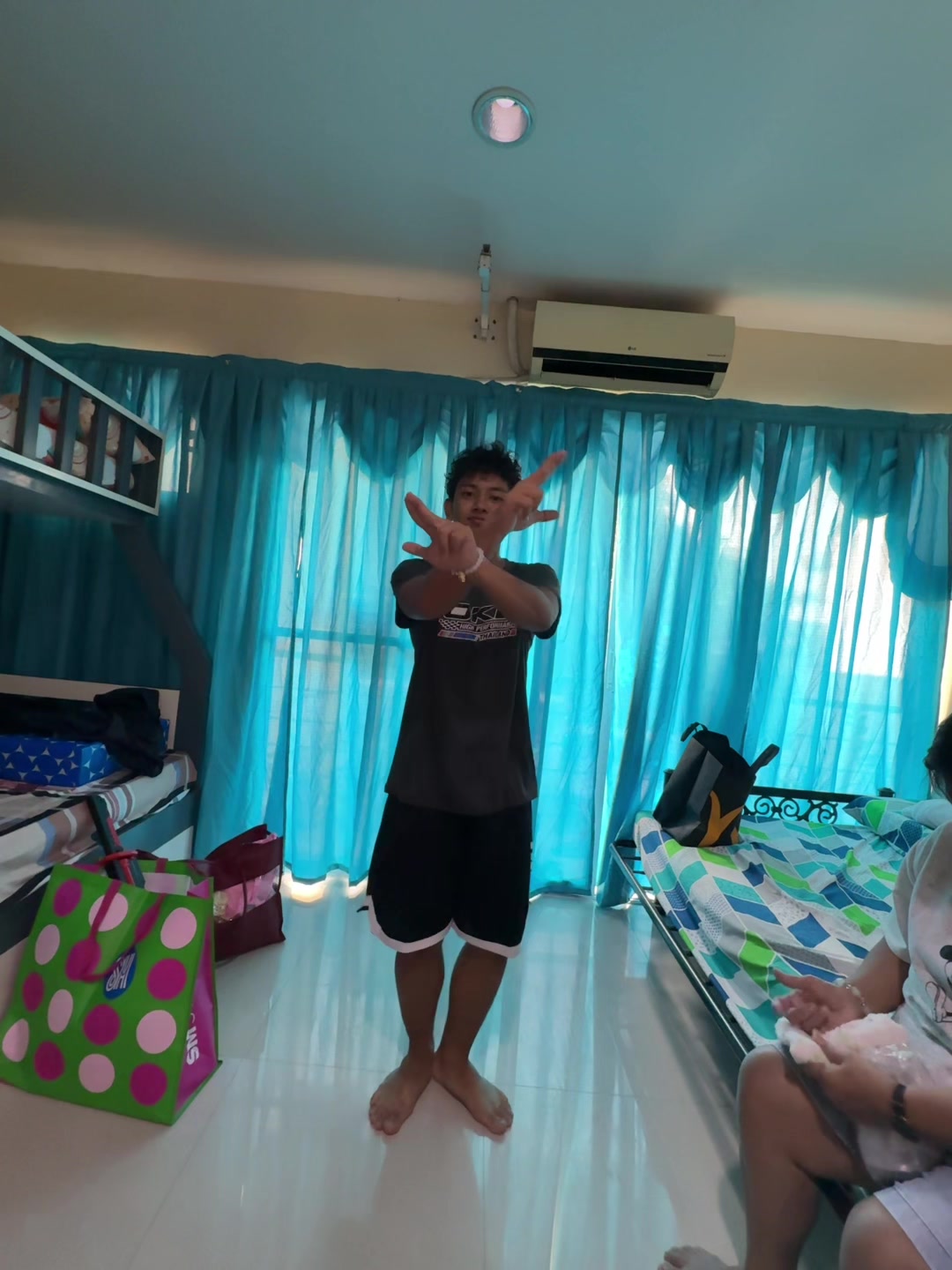 @zzai_lvss