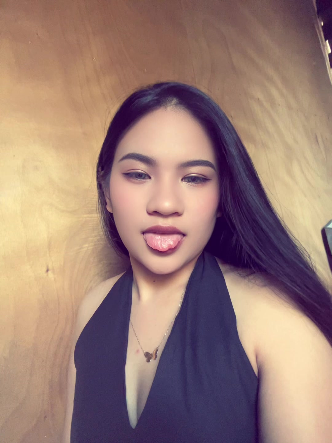 @notyourmaica on ig