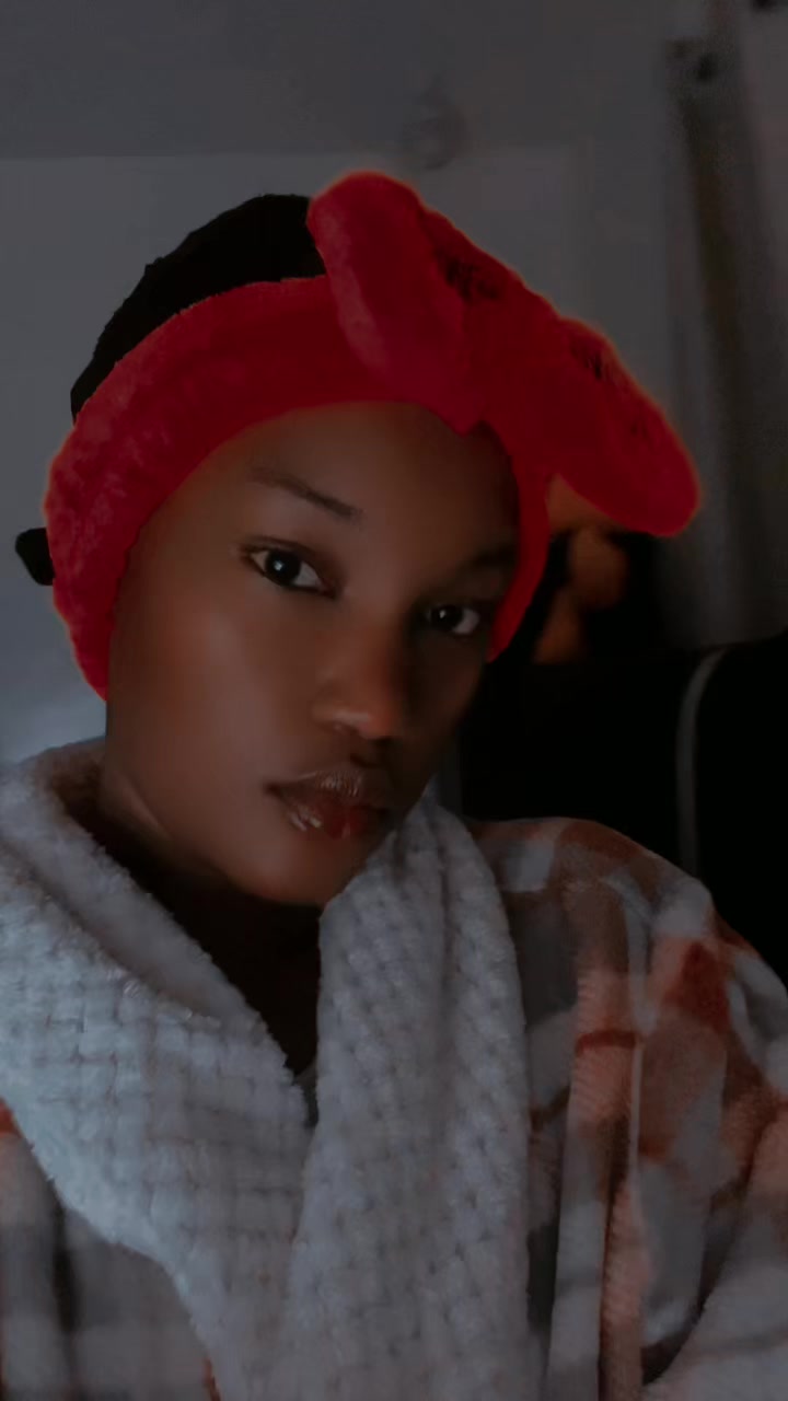 @Soniah_Empress👑