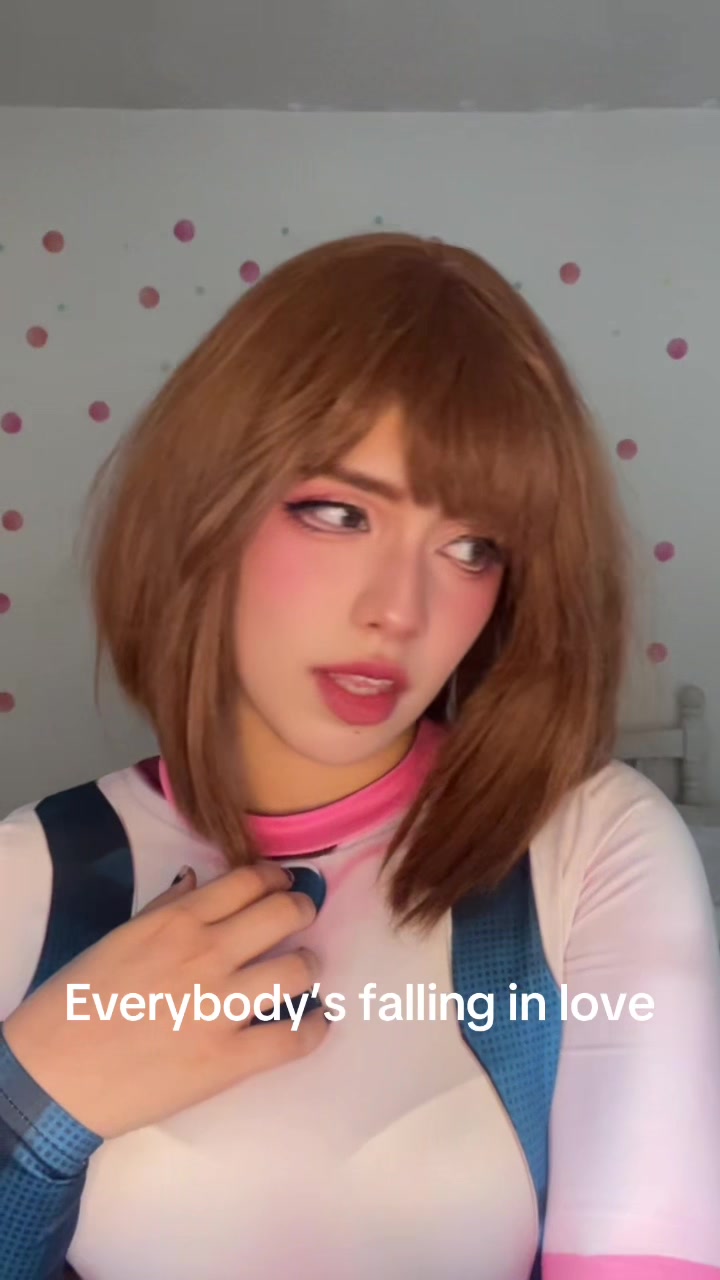 @Pinkravity