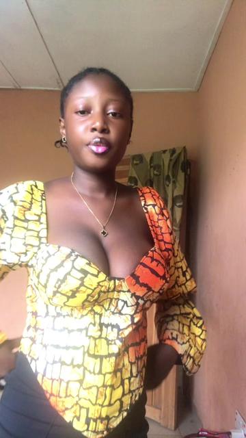 @AYOOLA 🤭💕🍒