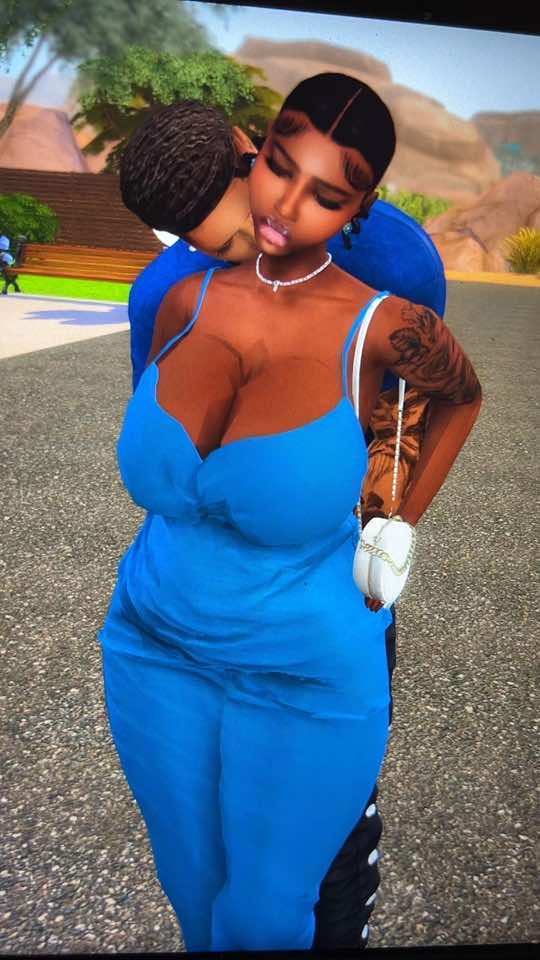 @Simming With Resa