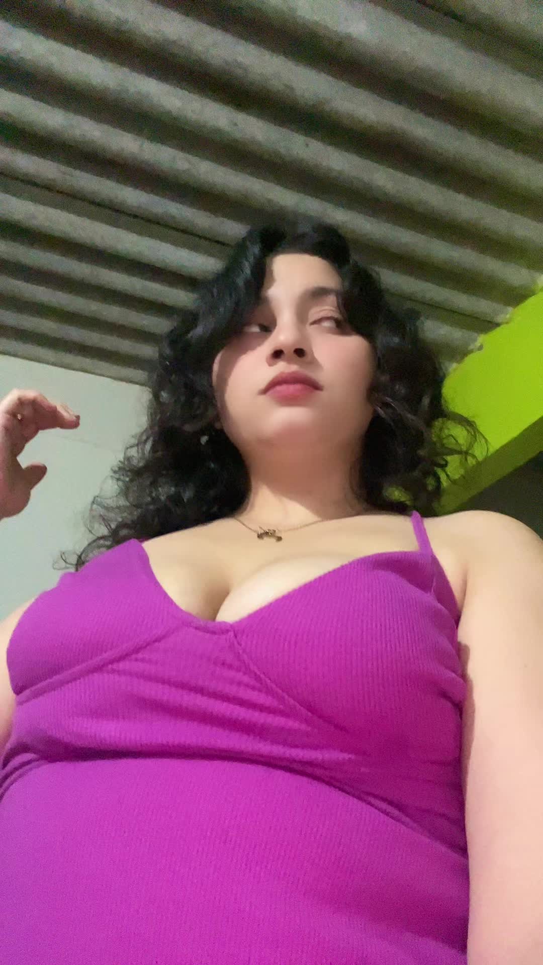 @EstivalyG