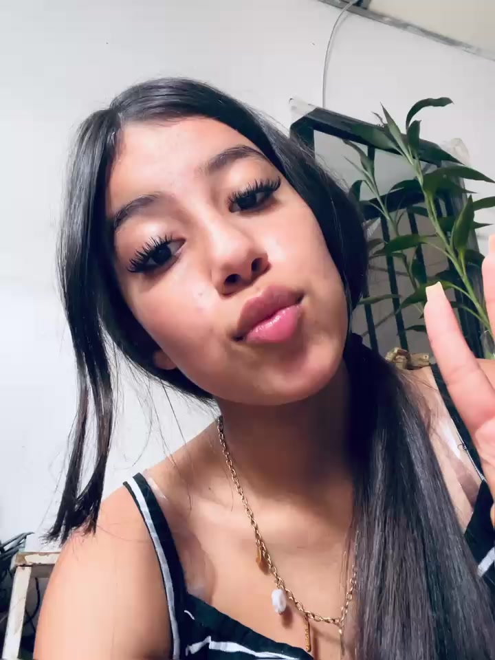@valᥫ᭡