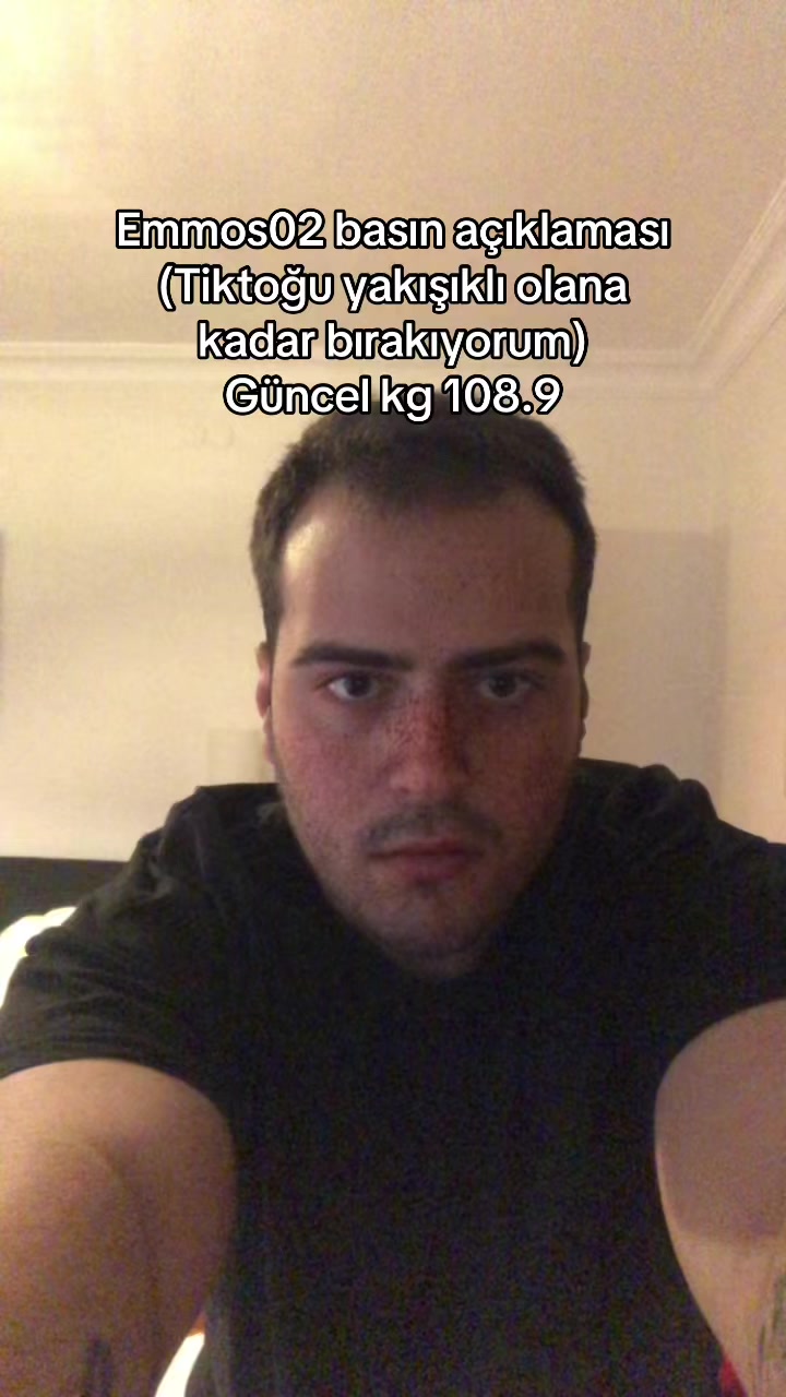 @Emmos02