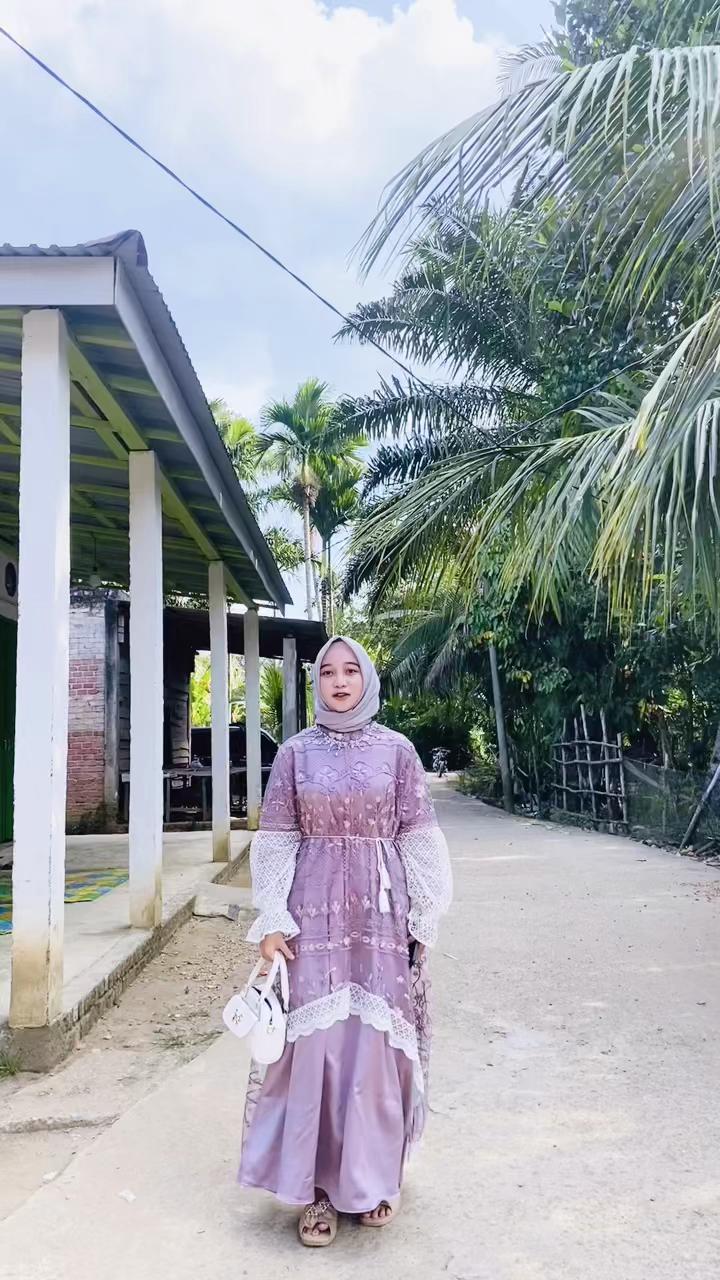 @melatiii020326.
