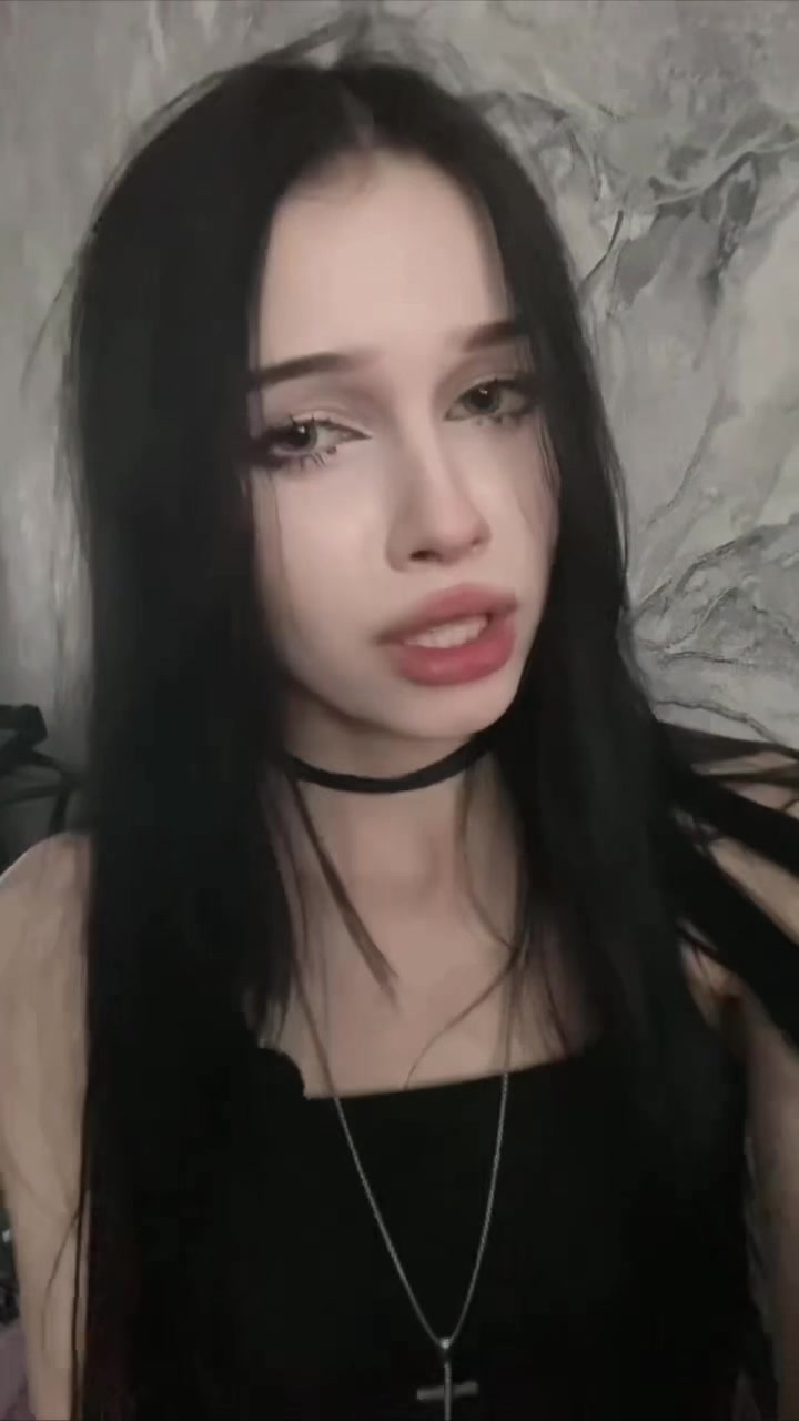 @//