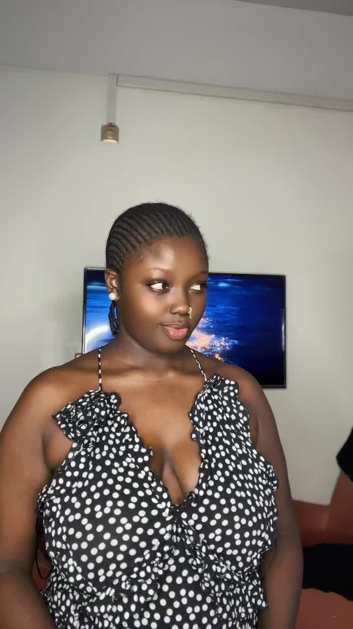 @Saly queen🥰✅