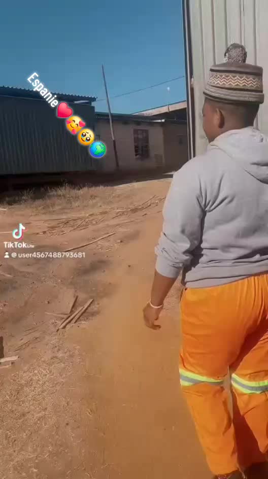 @noluxolo