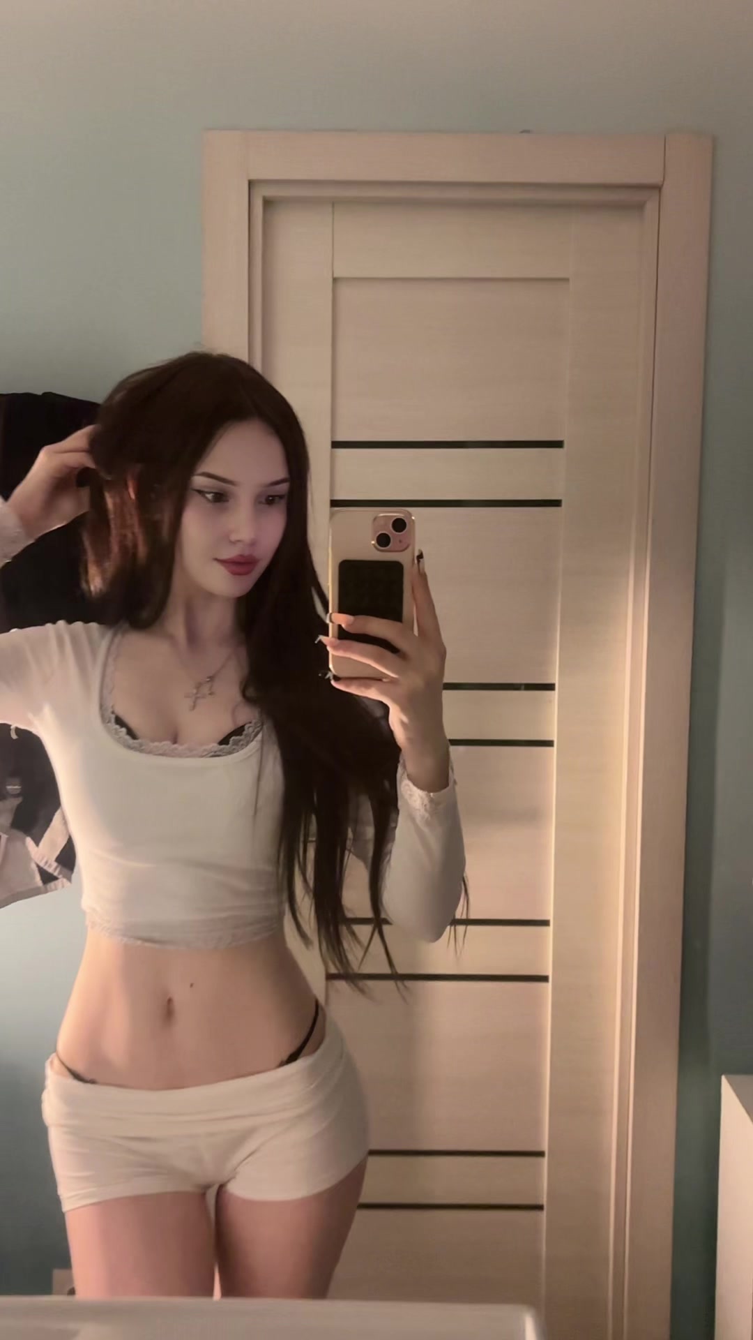 @nikaswiftik