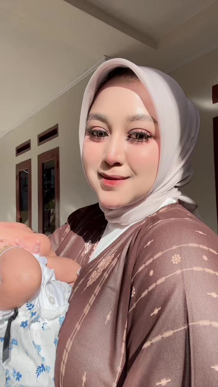 @nadiasaffitriii