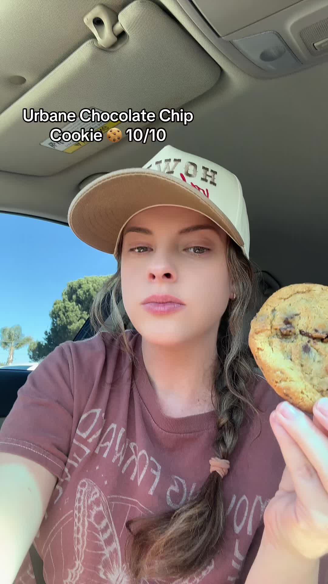 @Ash🍒