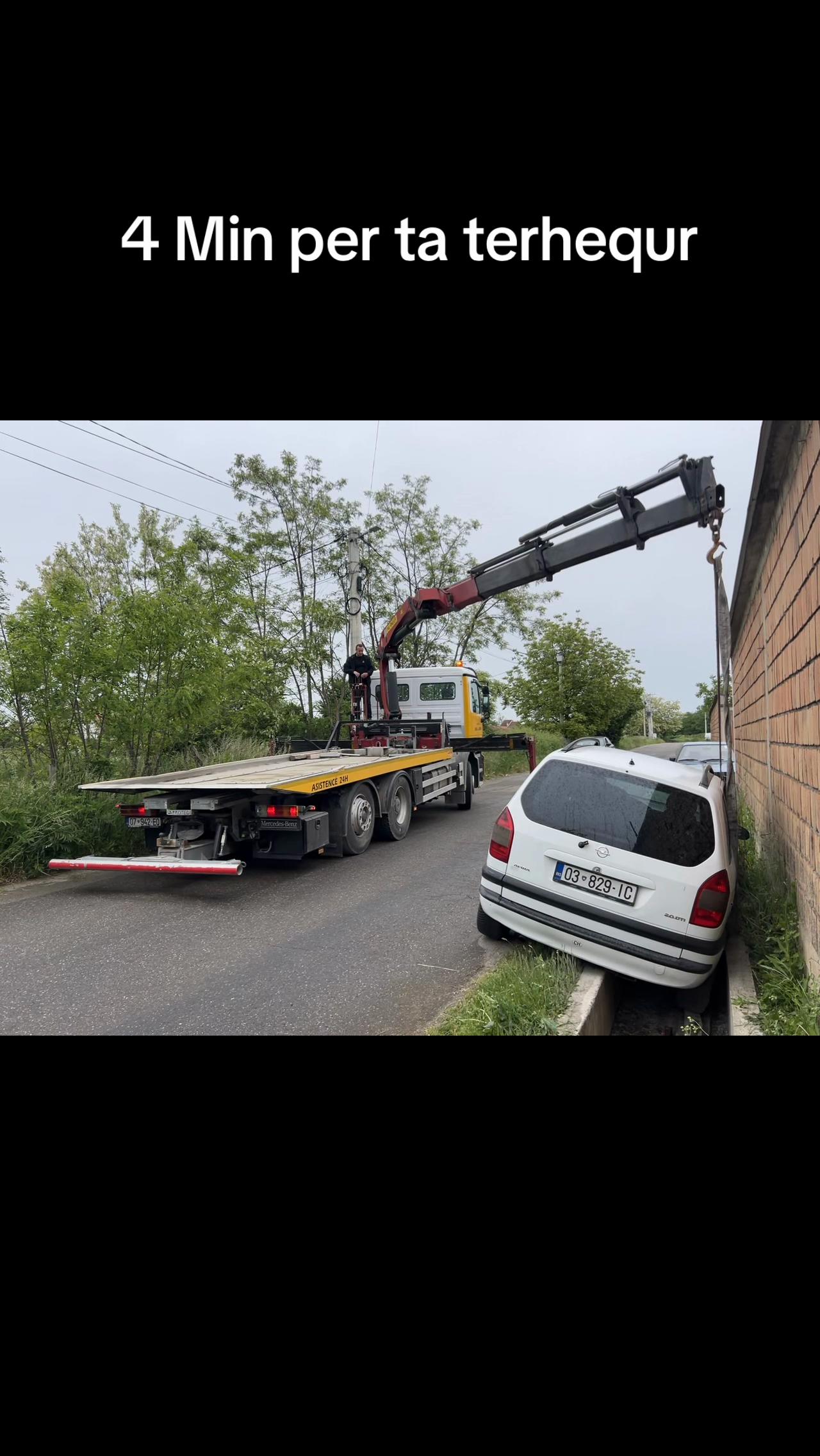 @AUTO BARTJE DIKI DRINI