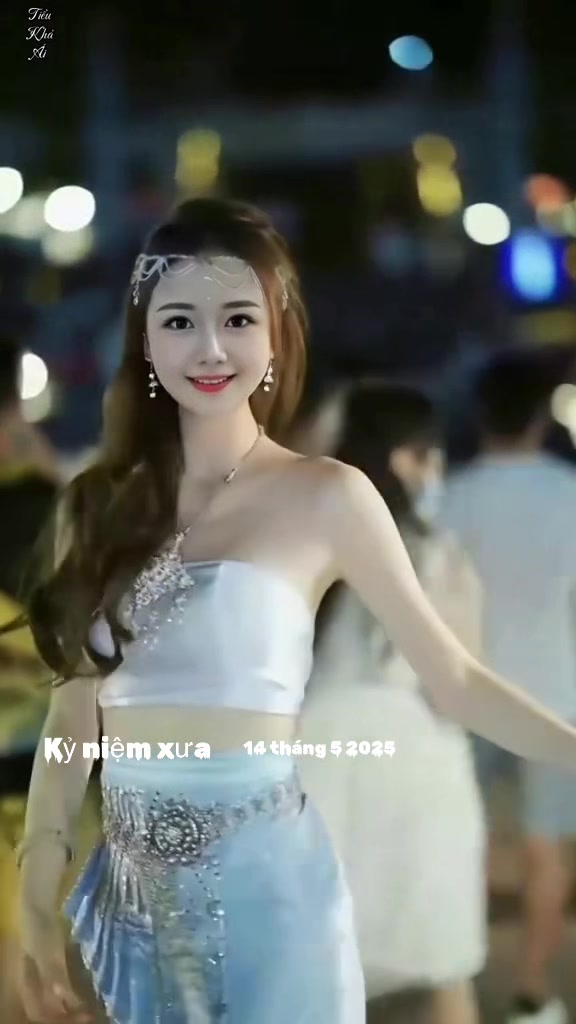 @𝕋𝕀Ể𝕌 𝕂ℍẢ &Aacute;𝕀🍁小可爱🍁