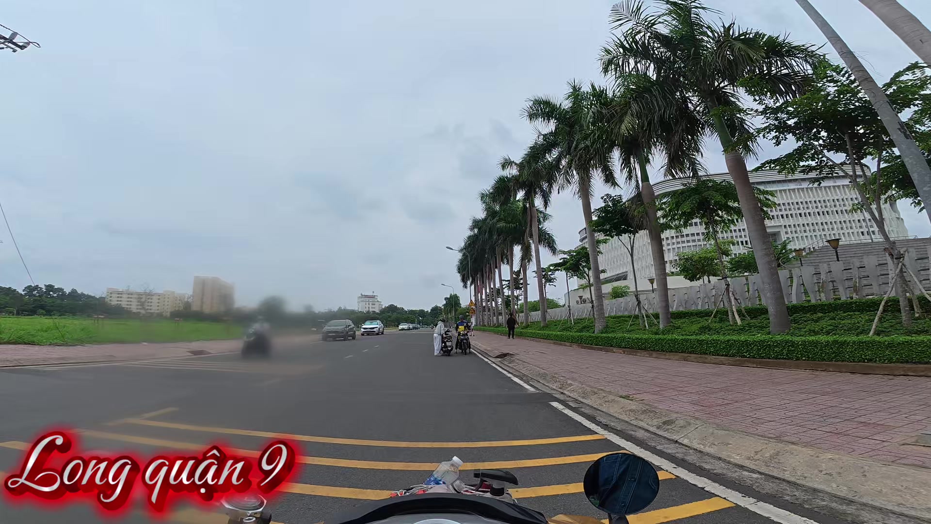 @Long Quận 9
