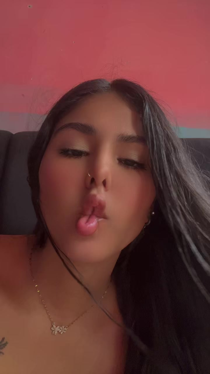 @NOHELY 👸🏻