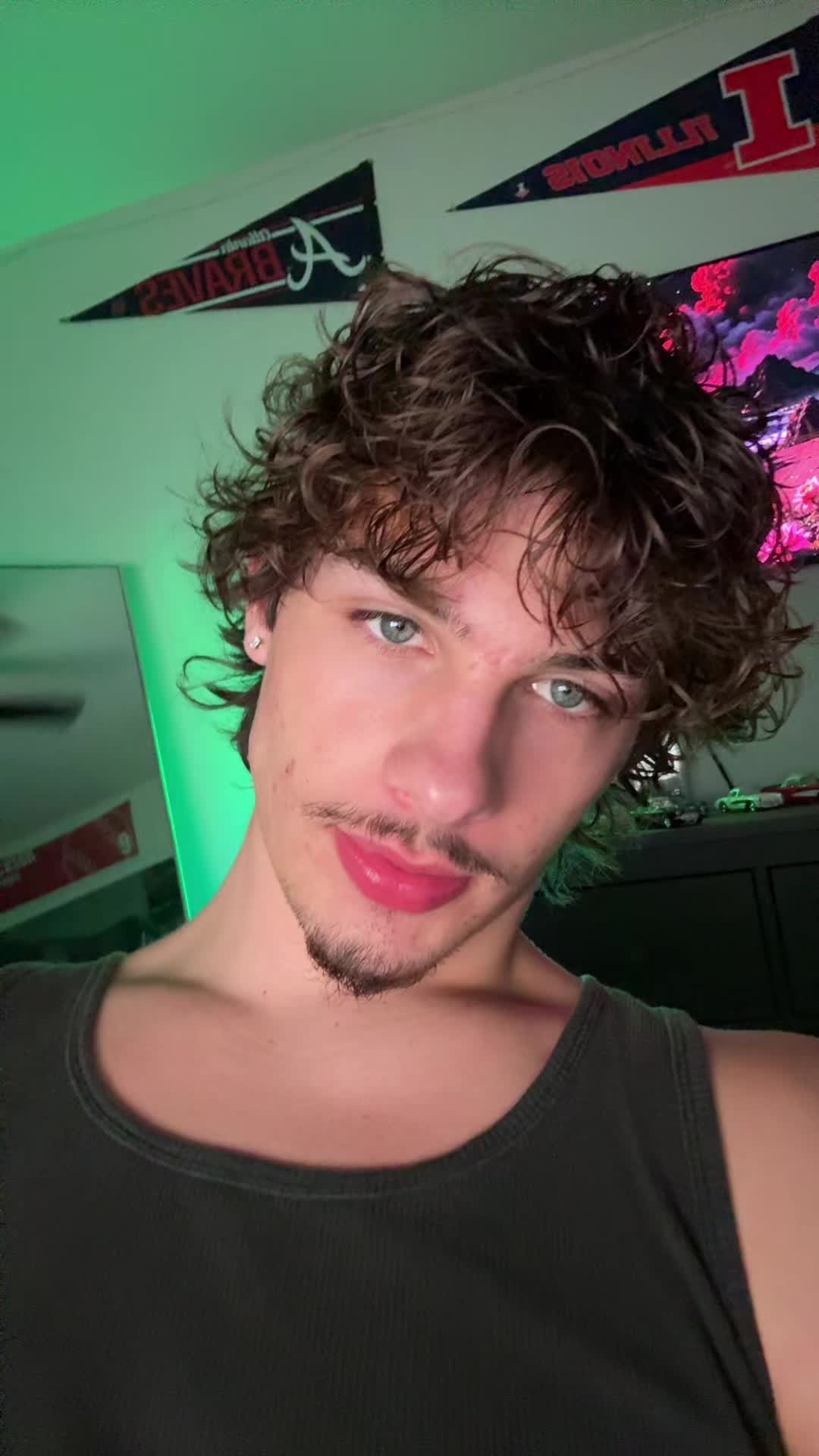 @notthejrob🎒