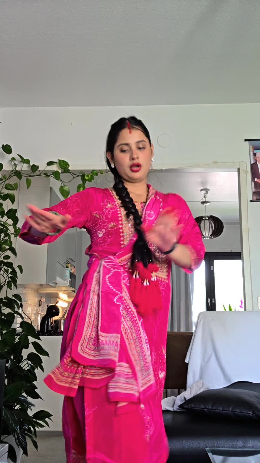 @Riya❤️RB