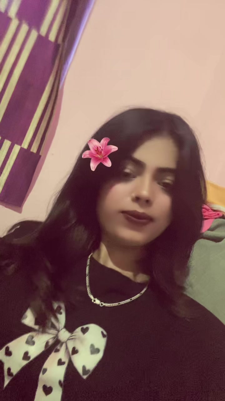 @Aarti Yadav🦜🦋