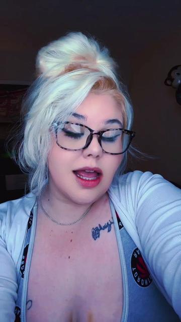 @Kirsten Lynn