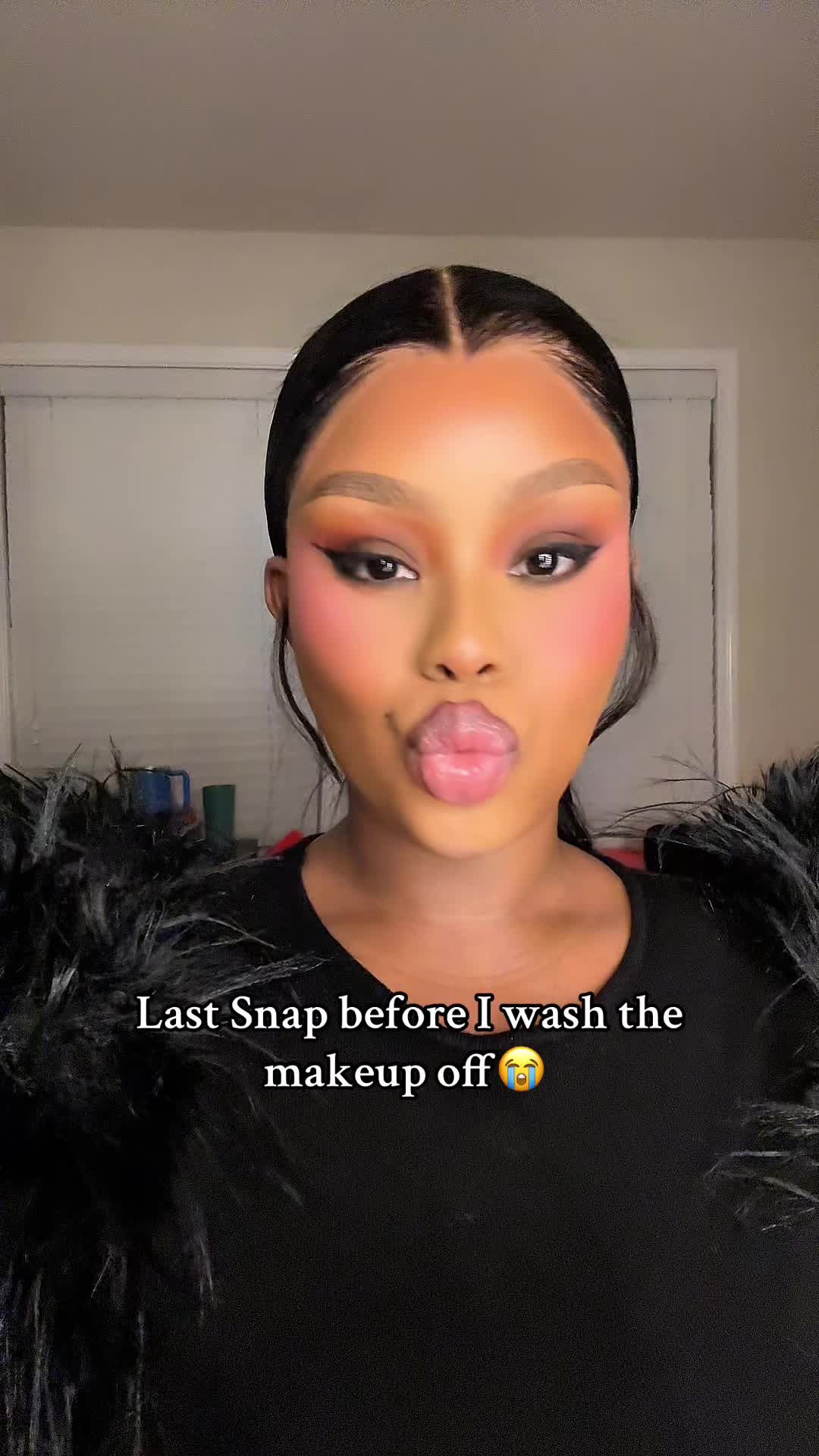 @PRAISE🧸🎀