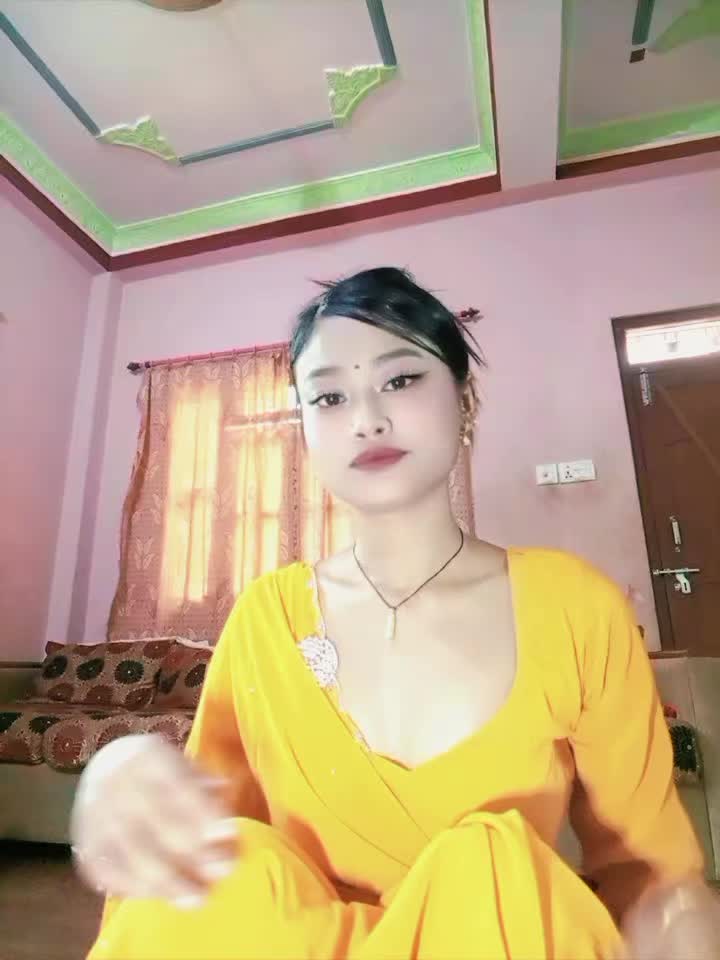 @ViRaL PuJuWa 👄😈
