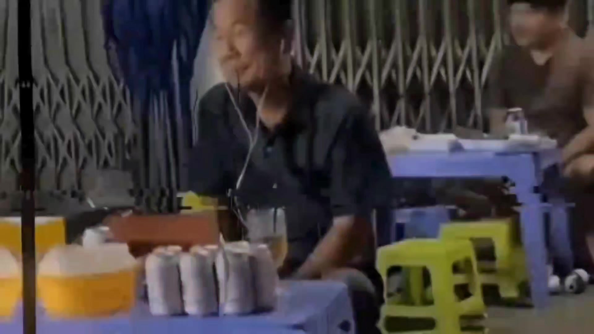 @បង សៅ៚