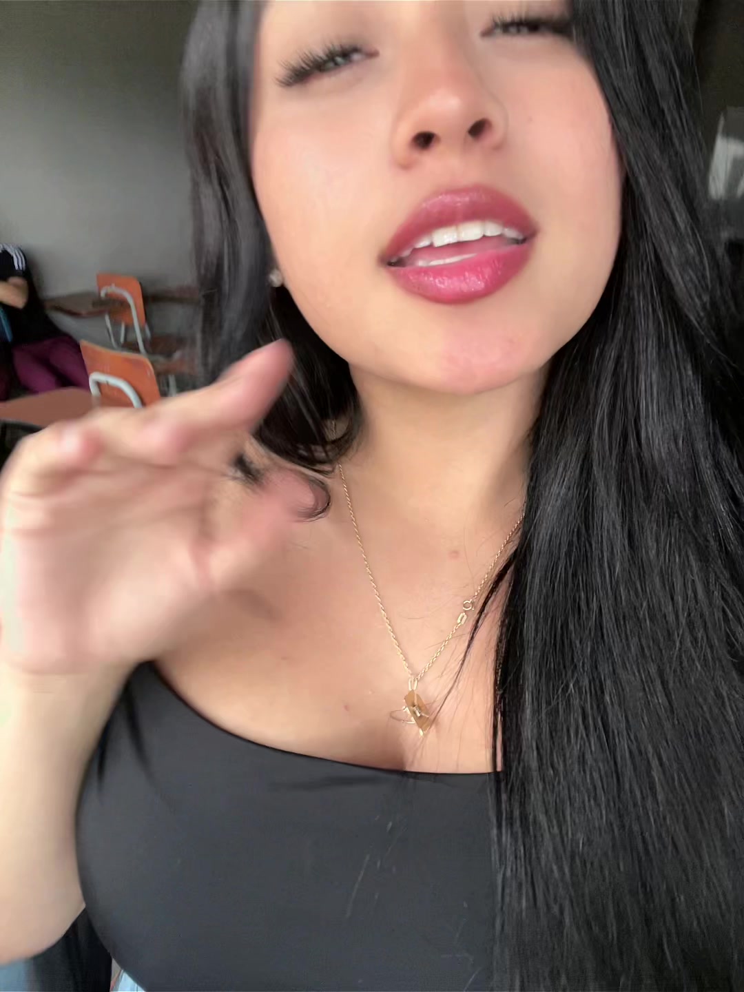 @izkatiuu