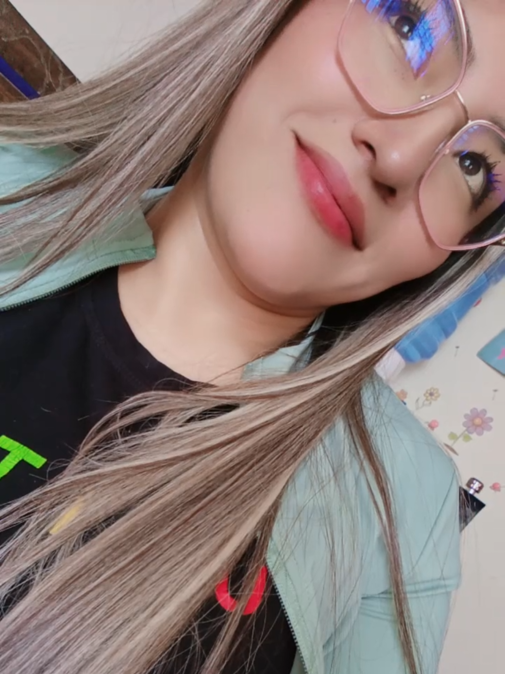 @💋SofYes🧿