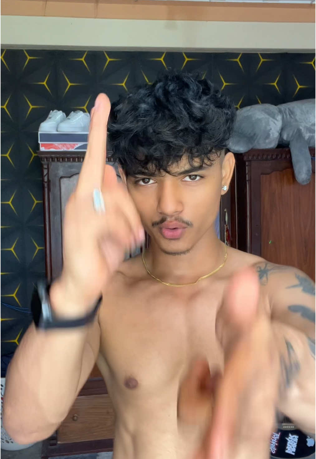 @M A N A V