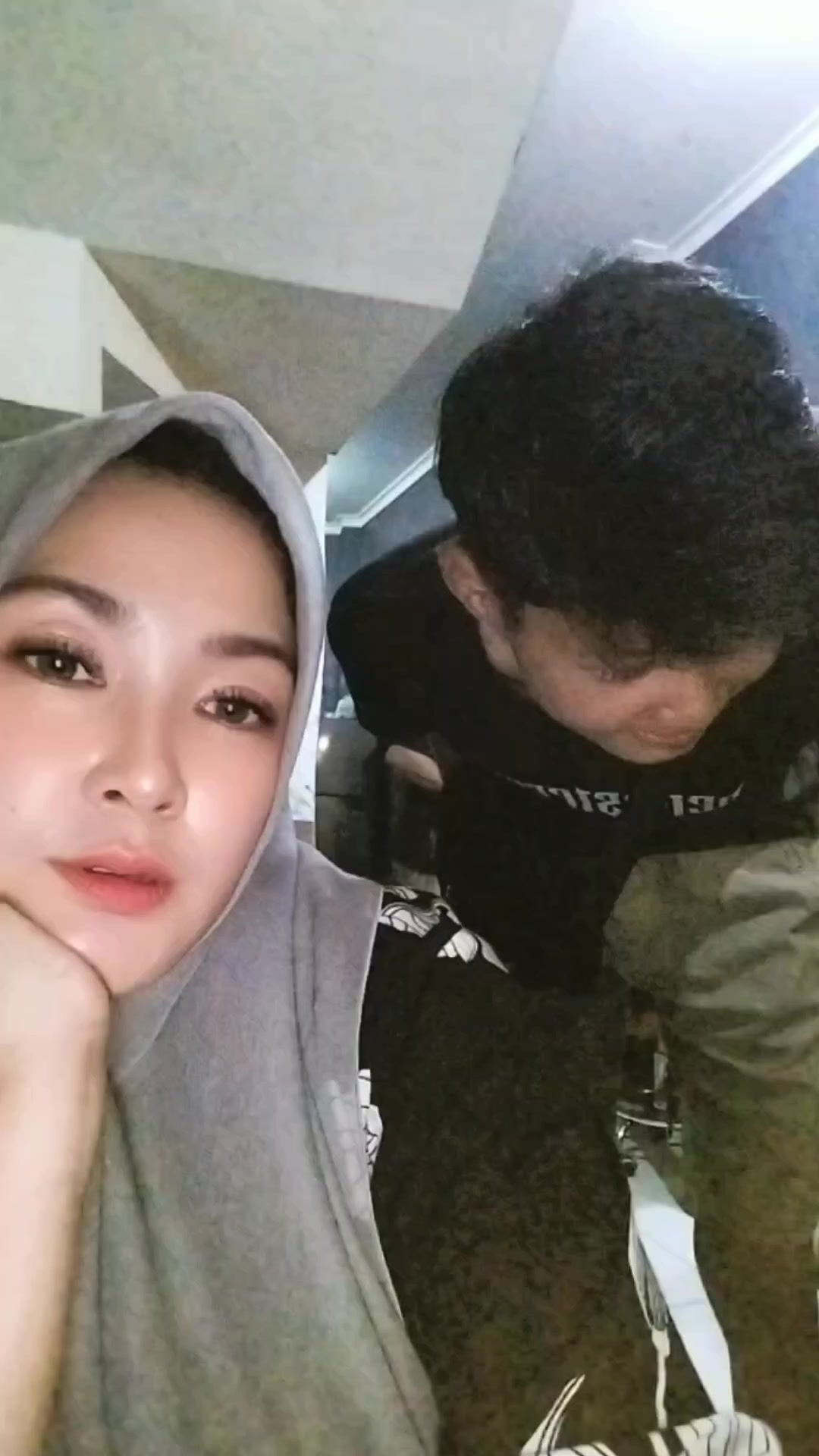 @nuy ajjah