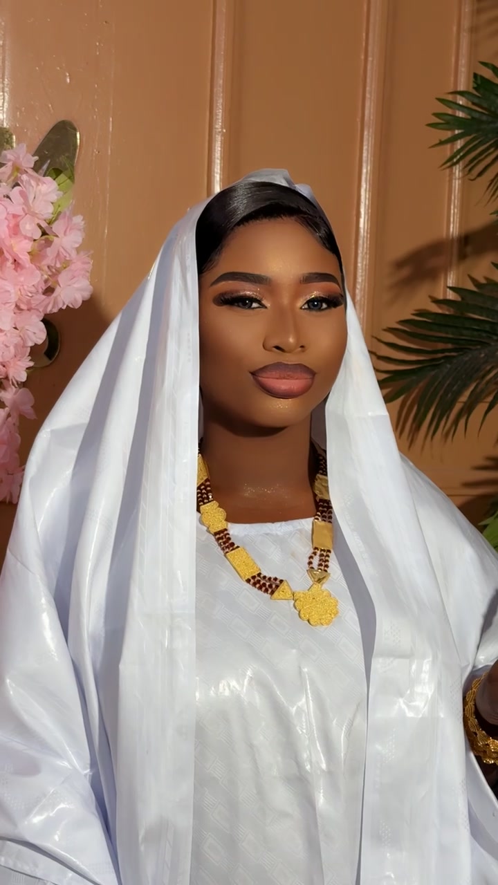 @Hawa Makeup💄47236887
