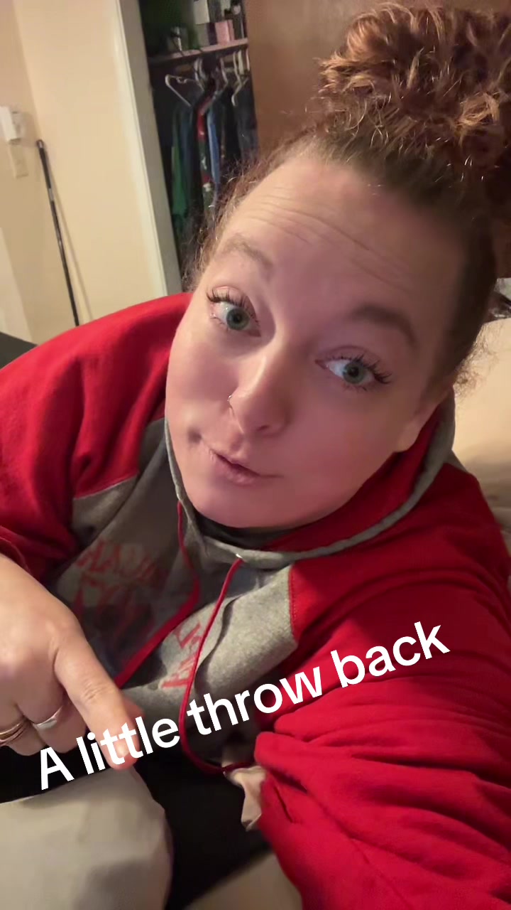 @MamaSaurus310
