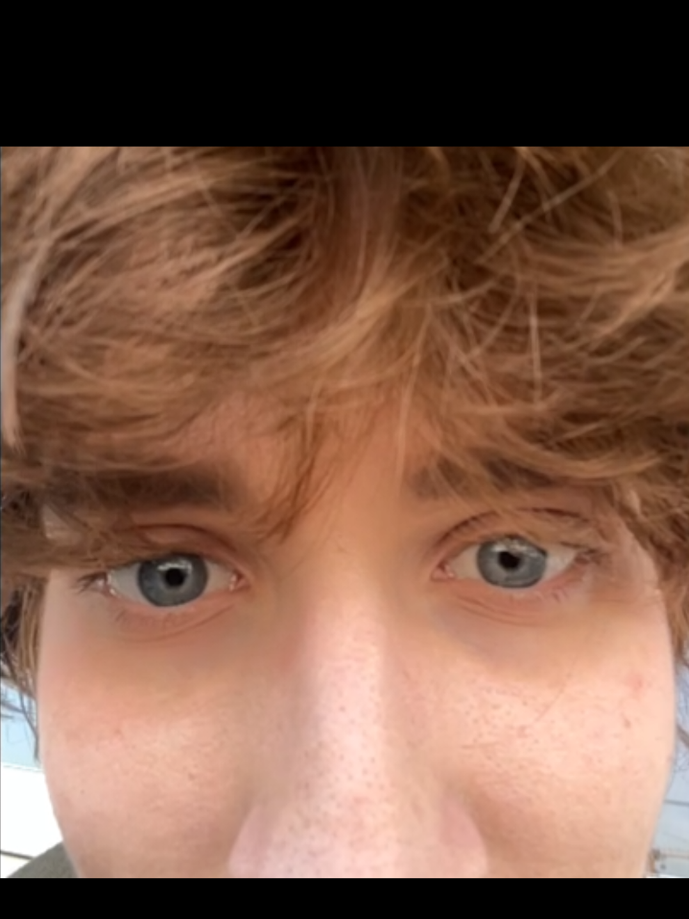 @*˚‧͙Dennis𓍊𓋼・゚