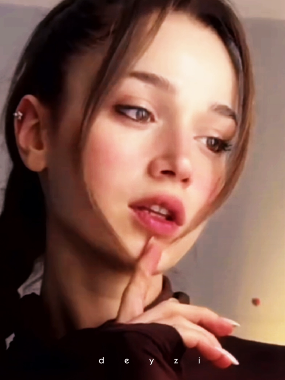@deyzi ꕤ